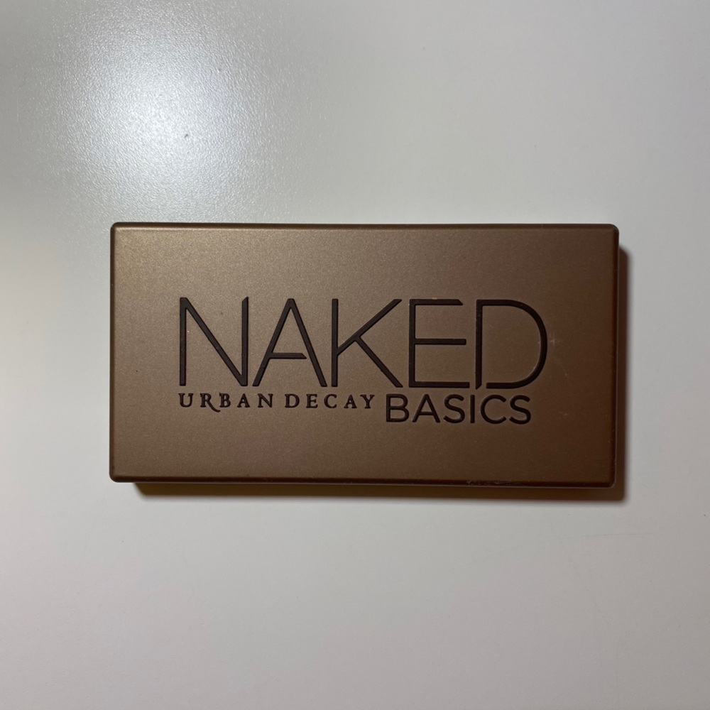 Naked Basics Eyeshadow Palette